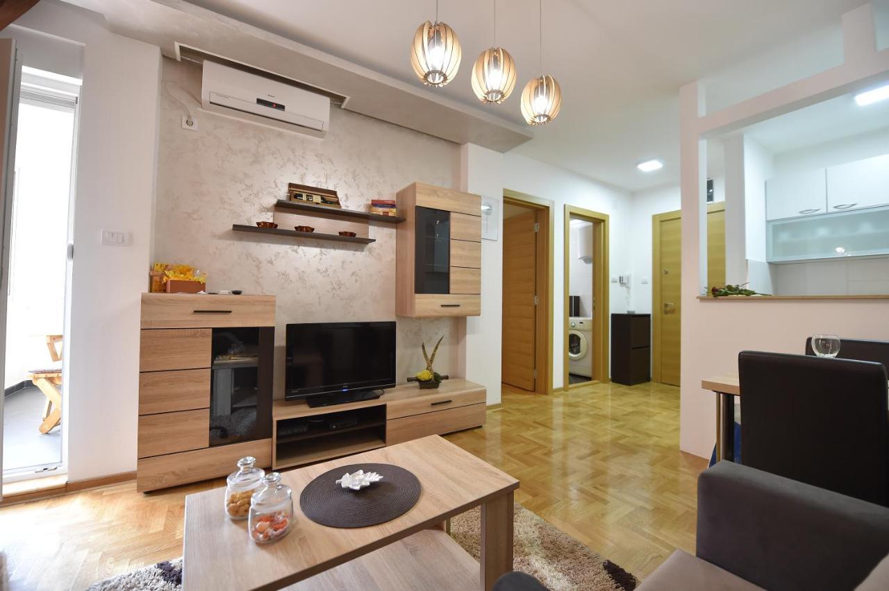 Apartment Sinisa With Garage Novi Sad Luaran gambar